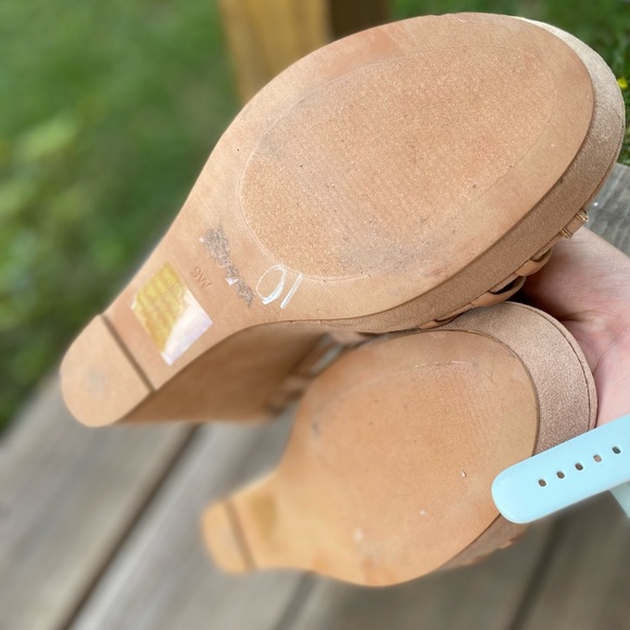 Torrid nude wedges - Picture 8 of 10